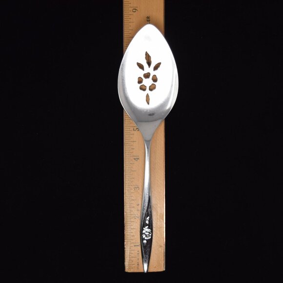 Oneidacraft Deluxe Lasting Rose Pierced Pie Server Master Butter Knife Stainless - Picture 6 of 12